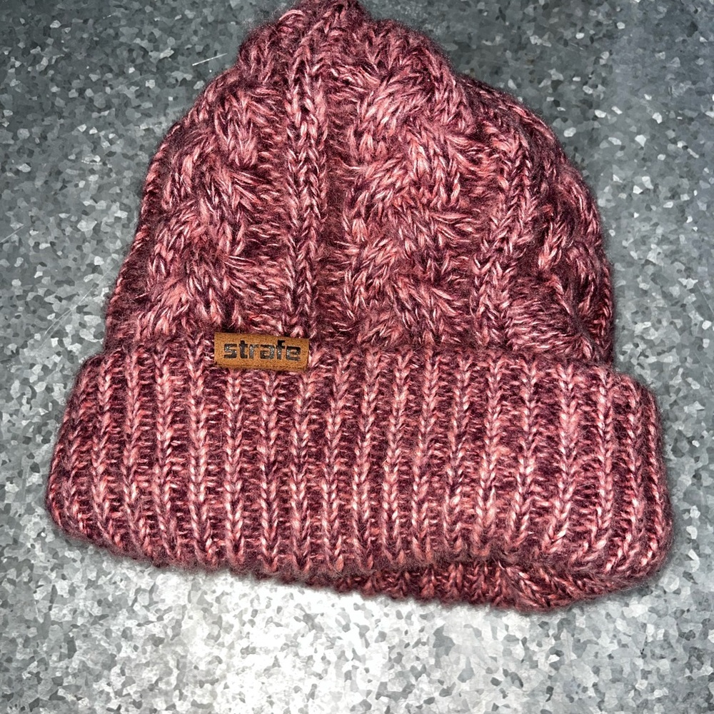 Strafe Teddy Beanie